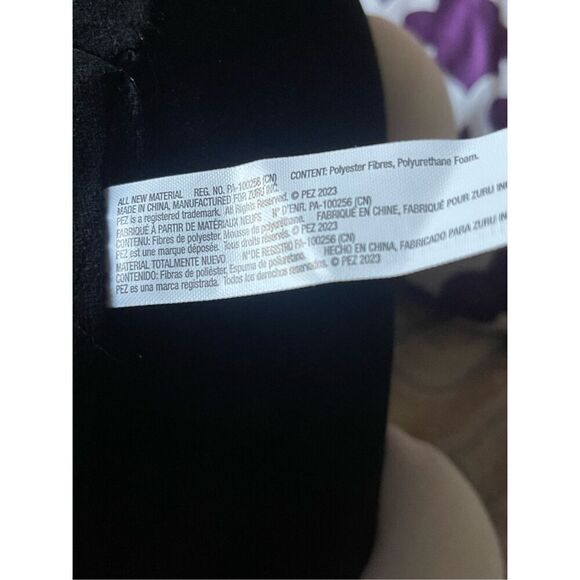 Snackles By Zuru LUNA The Black Cat Holding Pez Dispenser Plush Stuffed Animal - Picture 7 of 7